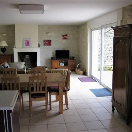 Merignac, 4 Pieces, 6 Personnes - Fr-1-653-55 Dom wakacyjny Mérignac